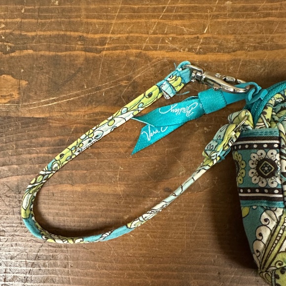 Vera Bradley Accessories :Curling Iron Cases, Eyeglass Case, Wristlet, Card Case - Picture 9 of 13